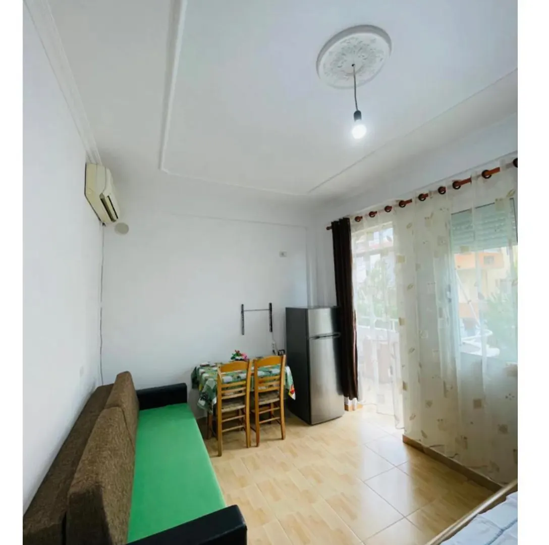 Seaside Apartments Golem  גולם