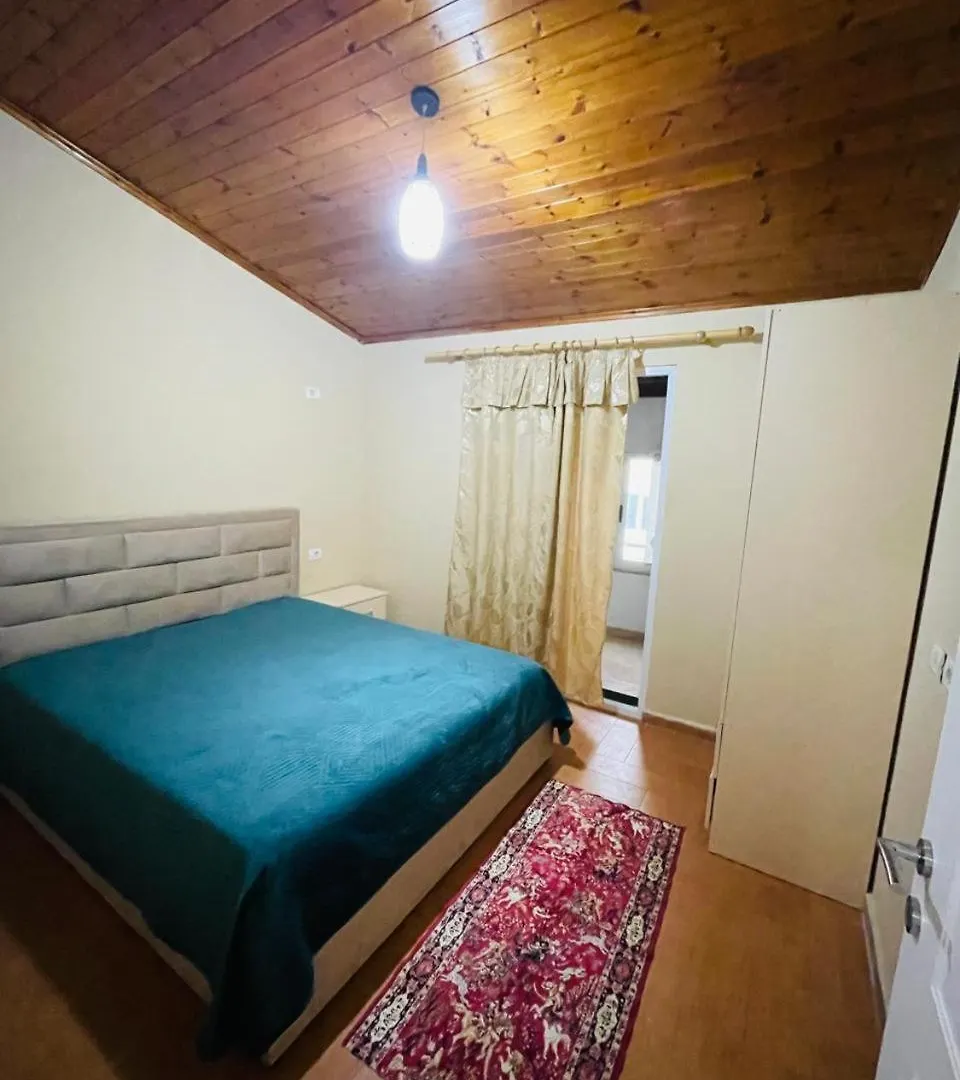Seaside Apartments Golem  גולם